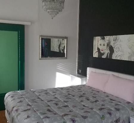 B&B Porta Appia Имола Екстериор снимка